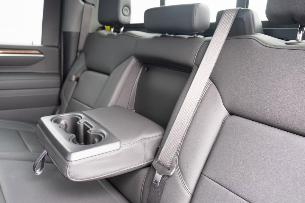 new 2025 Chevrolet Silverado 2500 car, priced at $72,370