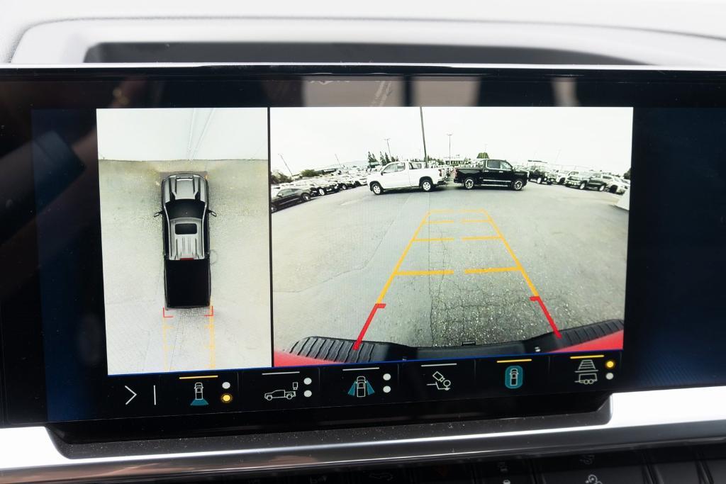 new 2025 Chevrolet Silverado 2500 car, priced at $72,370