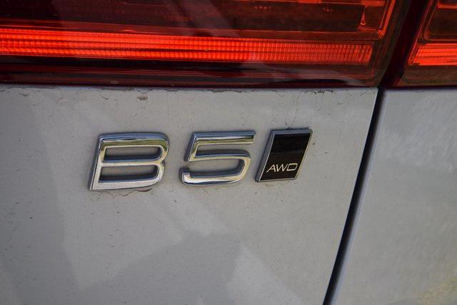 used 2022 Volvo XC60 car, priced at $34,990