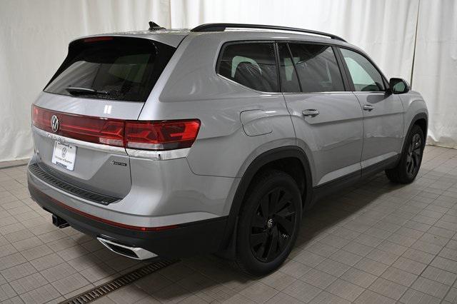 new 2024 Volkswagen Atlas car, priced at $42,838