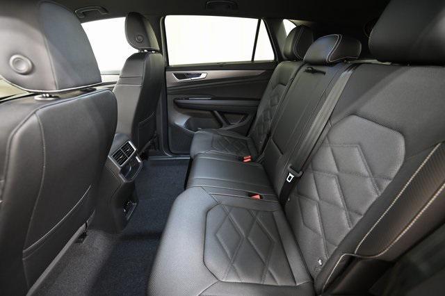 new 2025 Volkswagen Atlas Cross Sport car, priced at $44,222