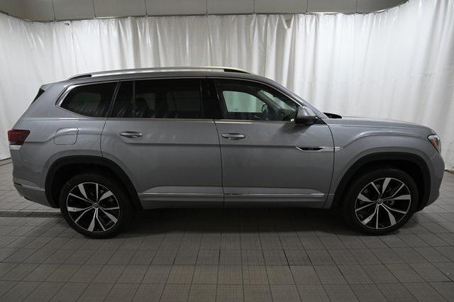 new 2026 Volkswagen Atlas car, priced at $54,535