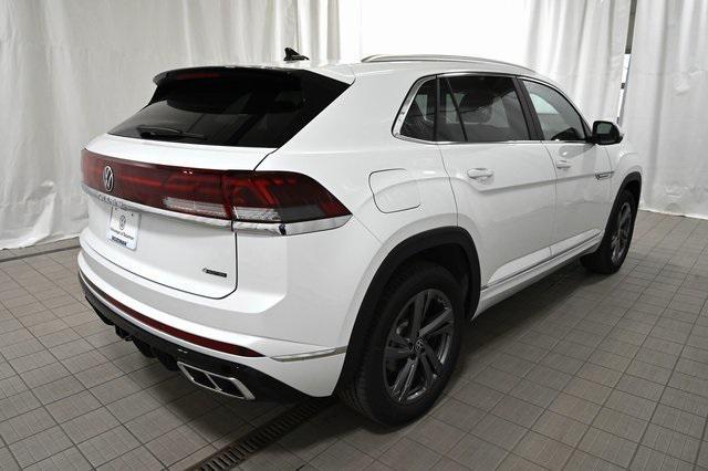 new 2024 Volkswagen Atlas Cross Sport car, priced at $44,644