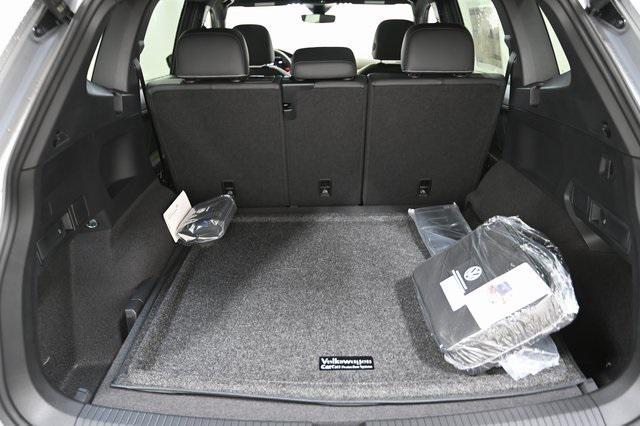 new 2024 Volkswagen Tiguan car, priced at $34,611