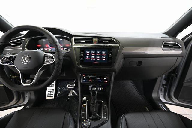 new 2024 Volkswagen Tiguan car, priced at $34,611