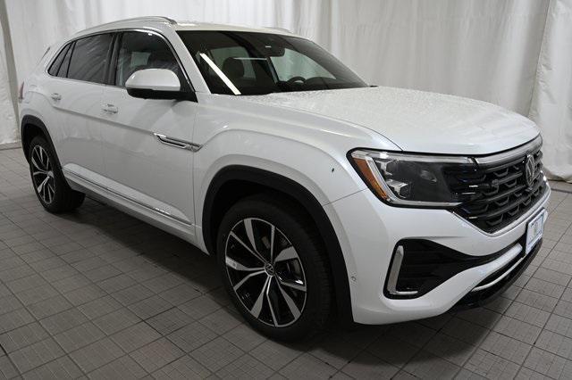 new 2026 Volkswagen Atlas Cross Sport car, priced at $55,531