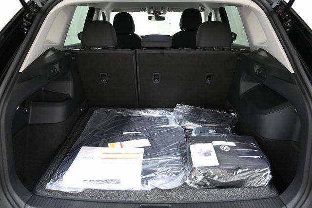 new 2025 Volkswagen Tiguan car, priced at $31,438