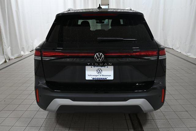new 2025 Volkswagen Tiguan car, priced at $31,438