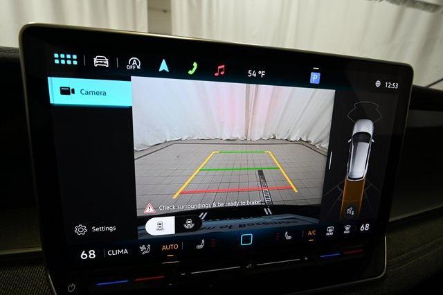 new 2025 Volkswagen Tiguan car, priced at $31,438