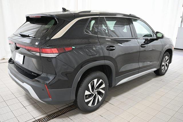 new 2025 Volkswagen Tiguan car, priced at $31,438