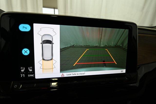 new 2026 Volkswagen Atlas car, priced at $48,101