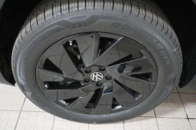 new 2026 Volkswagen Atlas car, priced at $48,101