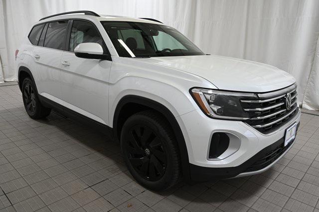 new 2026 Volkswagen Atlas car, priced at $48,101