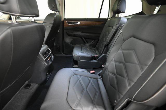 new 2026 Volkswagen Atlas car, priced at $48,101