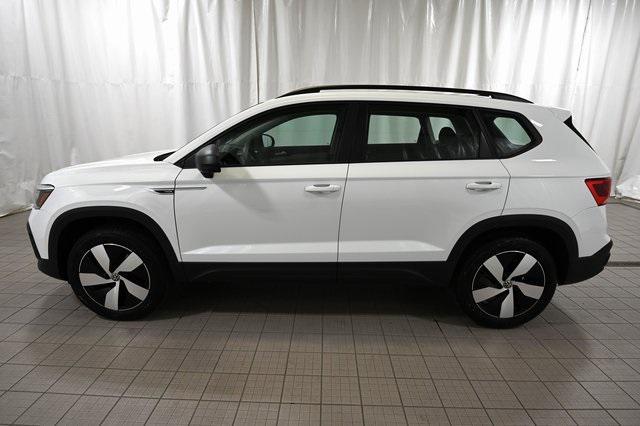 new 2024 Volkswagen Taos car, priced at $24,789