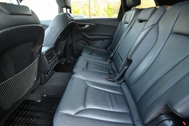 used 2020 Audi Q7 car, priced at $27,990
