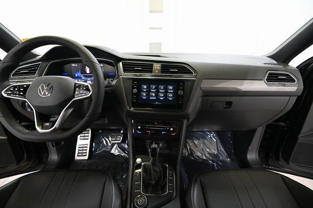 new 2024 Volkswagen Tiguan car, priced at $34,611