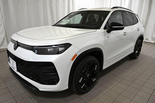 new 2025 Volkswagen Tiguan car, priced at $42,914