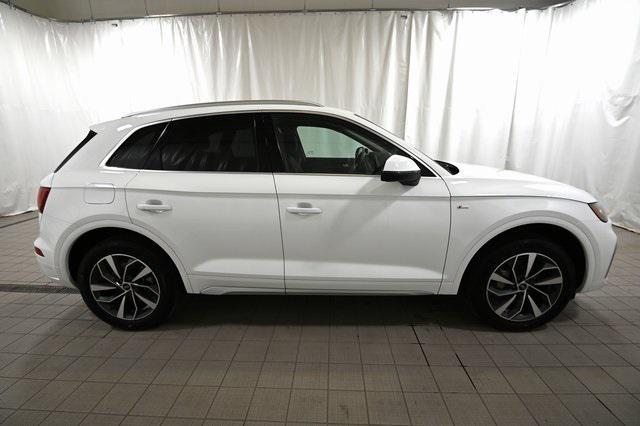 used 2022 Audi Q5 car, priced at $31,990