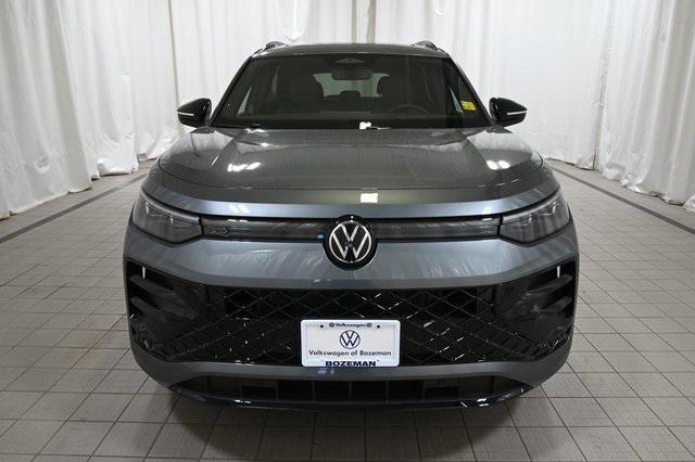 new 2025 Volkswagen Tiguan car, priced at $37,438