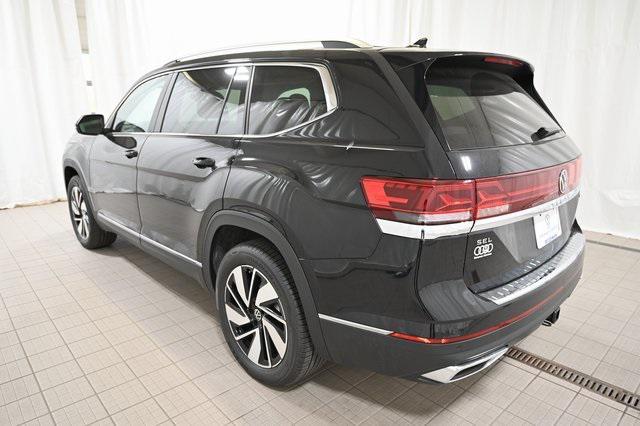 new 2024 Volkswagen Atlas car, priced at $45,976