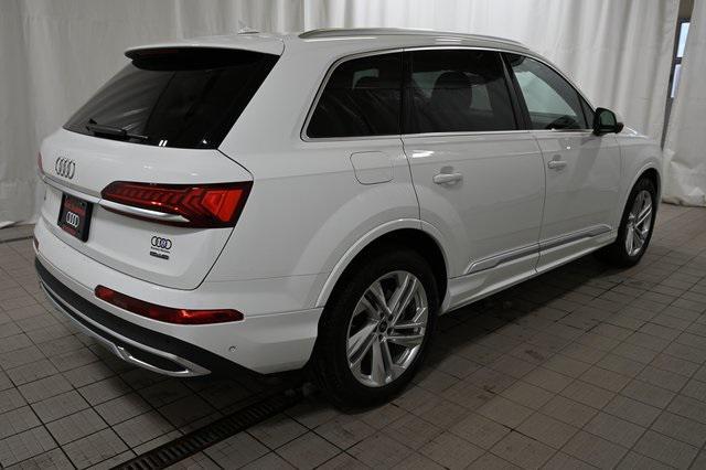 used 2023 Audi Q7 car, priced at $42,990