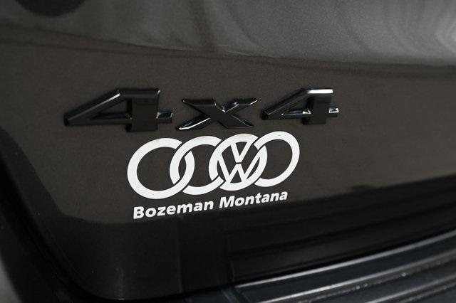 used 2021 Jeep Grand Cherokee car, priced at $25,990