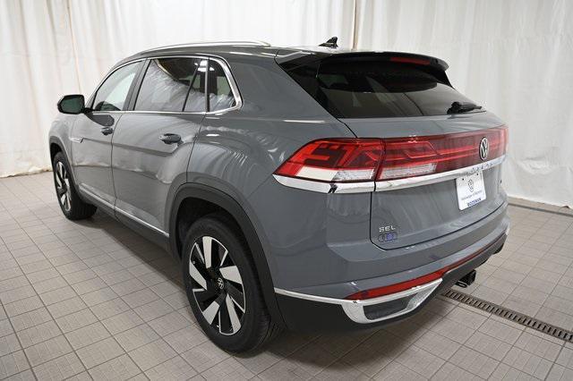 new 2024 Volkswagen Atlas Cross Sport car, priced at $44,932