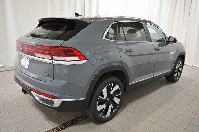 new 2024 Volkswagen Atlas Cross Sport car, priced at $44,932