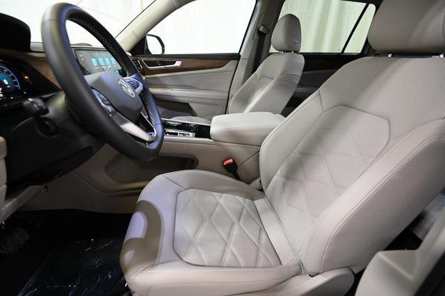 new 2026 Volkswagen Atlas car, priced at $46,632