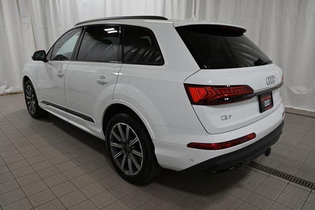 used 2024 Audi Q7 car, priced at $61,990