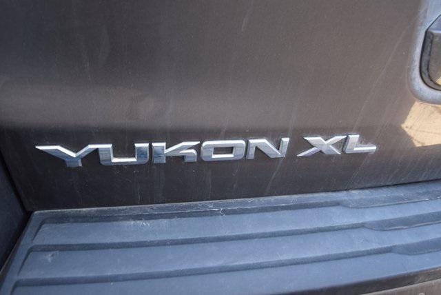 used 2016 GMC Yukon XL car, priced at $10,490