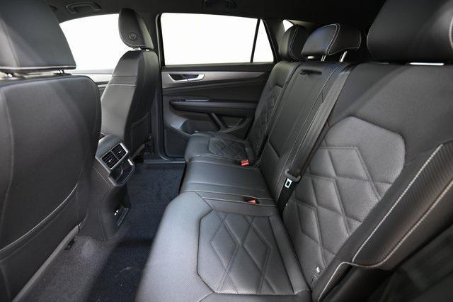 new 2025 Volkswagen Atlas Cross Sport car, priced at $39,679