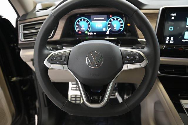 new 2025 Volkswagen Atlas car, priced at $55,004