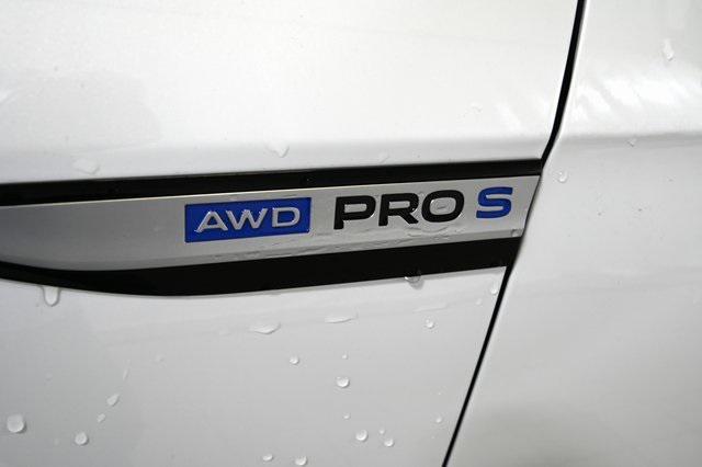 new 2025 Volkswagen ID.4 car, priced at $53,857