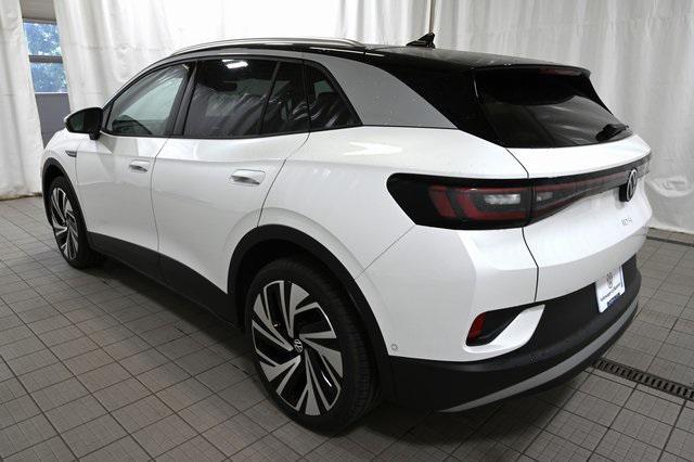 new 2025 Volkswagen ID.4 car, priced at $53,857