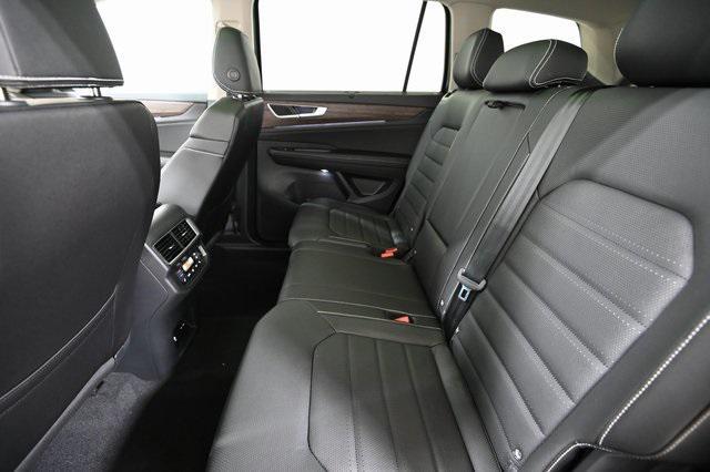 new 2026 Volkswagen Atlas car, priced at $49,092