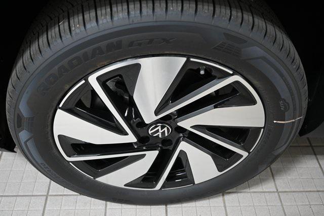 new 2026 Volkswagen Atlas car, priced at $49,092