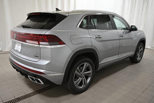 new 2024 Volkswagen Atlas Cross Sport car, priced at $46,301