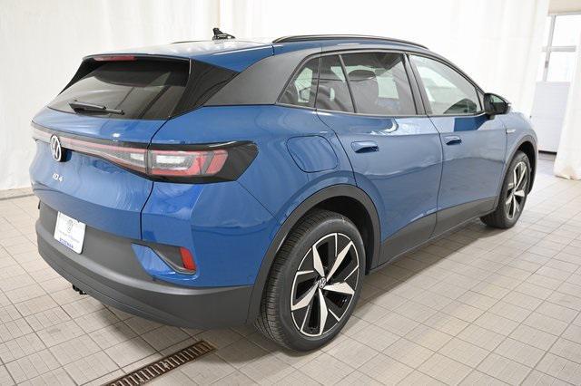 new 2025 Volkswagen ID.4 car, priced at $50,097