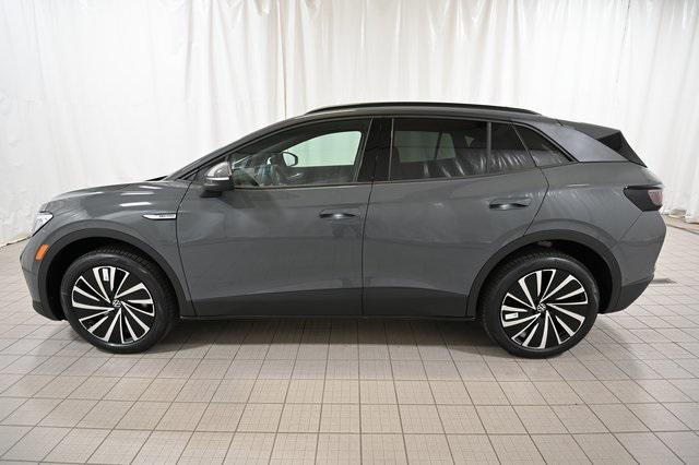new 2025 Volkswagen ID.4 car, priced at $44,751