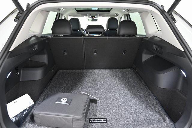 new 2025 Volkswagen Tiguan car, priced at $35,494