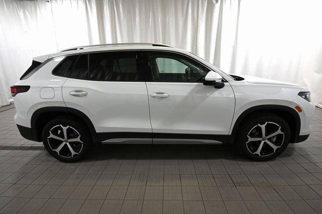 new 2025 Volkswagen Tiguan car, priced at $35,494