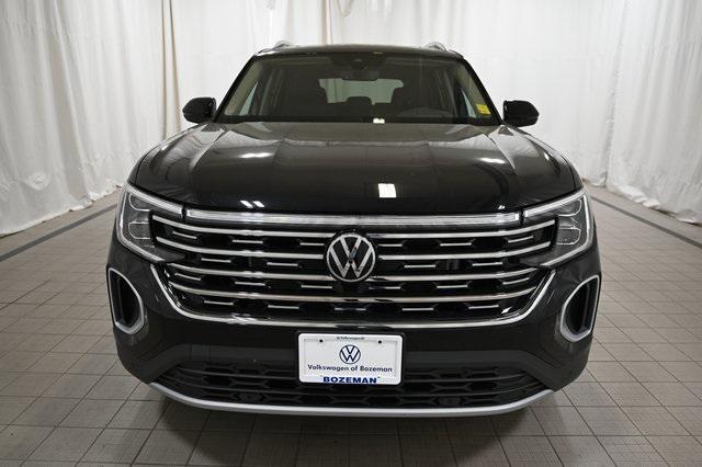 new 2024 Volkswagen Atlas car, priced at $45,976