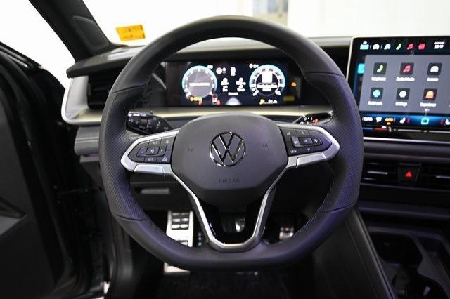 new 2026 Volkswagen Tiguan car, priced at $40,605