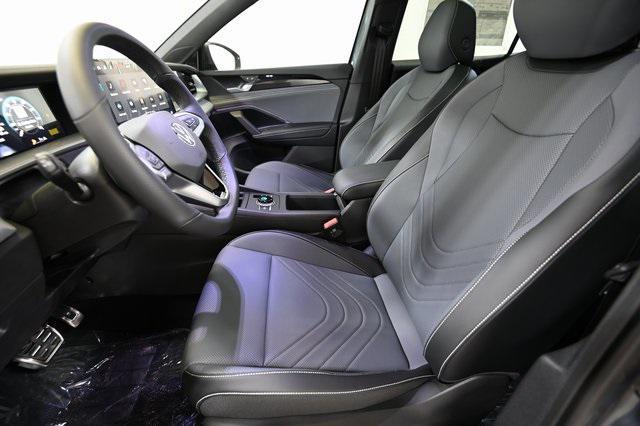 new 2026 Volkswagen Tiguan car, priced at $40,605