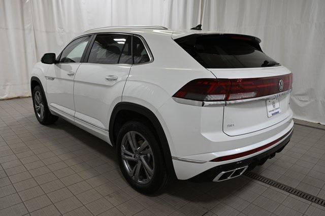 new 2024 Volkswagen Atlas Cross Sport car, priced at $46,323