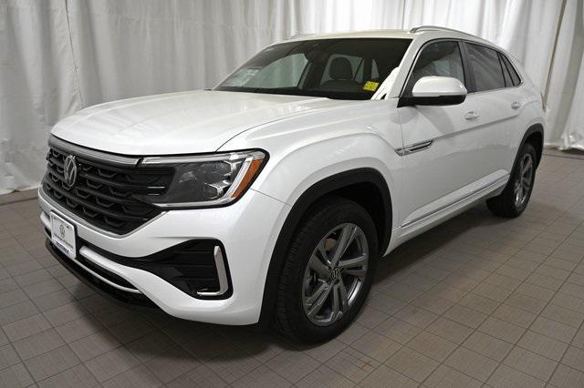 new 2024 Volkswagen Atlas Cross Sport car, priced at $45,323