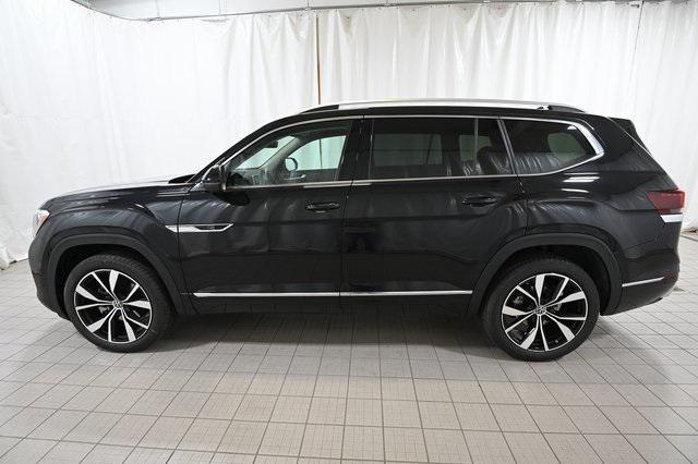 new 2026 Volkswagen Atlas car, priced at $54,535