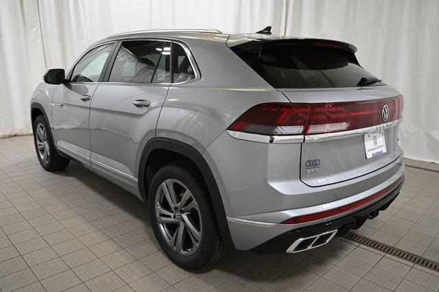 new 2024 Volkswagen Atlas Cross Sport car, priced at $46,301